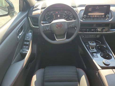 New 2026 Nissan Rogue SV image 21