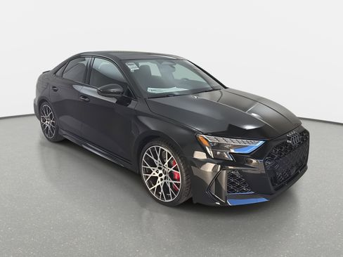 New 2026 Audi RS 3 image 3