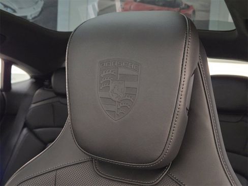 Used 2021 Porsche Taycan Turbo S image 33