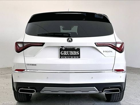 Certified 2026 Acura MDX FWD w/ Technology Package image 4