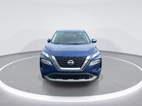 Used 2023 Nissan Rogue SV FWD image 3