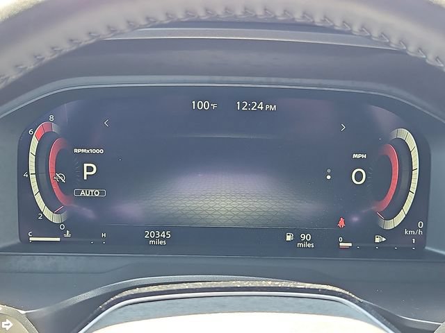 Used 2025 Nissan Rogue SL AWD/4WD image 18