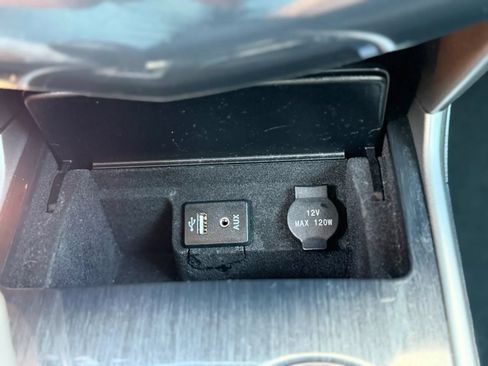 Used 2014 Nissan Altima 2.5 SV FWD image 17
