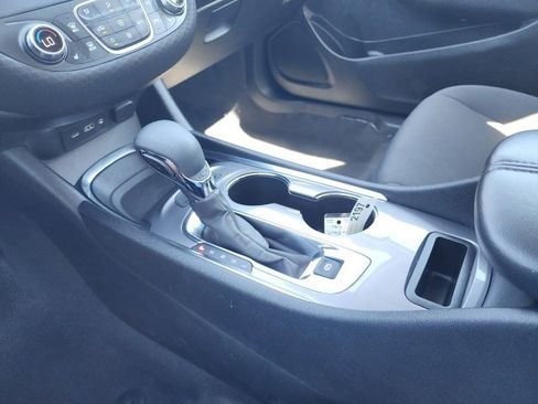 Used 2023 Chevrolet Malibu LT image 53