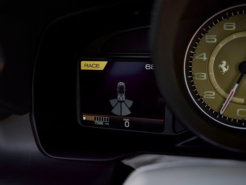 Used 2022 Ferrari F8 Tributo image 77