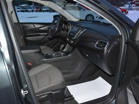 Used 2018 Chevrolet Equinox LT image 8