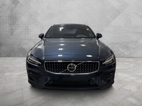 New 2026 Volvo V60 B5 Cross Country Plus w/ Climate Package image 2