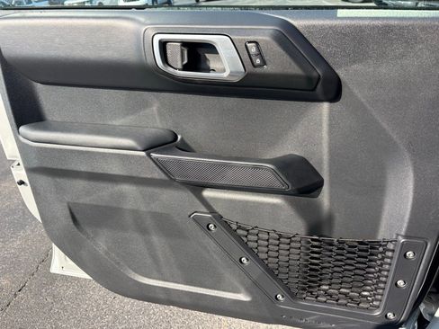 New 2026 Ford Bronco Outer Banks AWD/4WD image 17