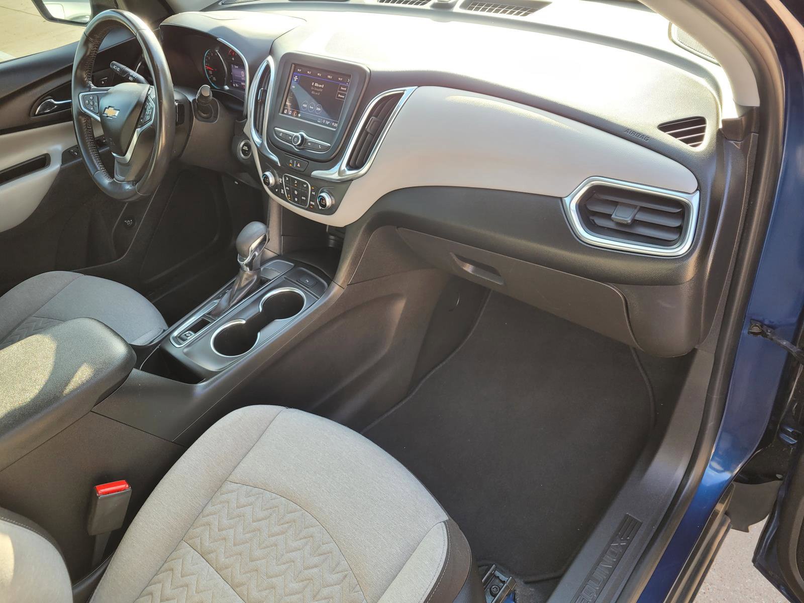 Used 2022 Chevrolet Equinox LT FWD image 10