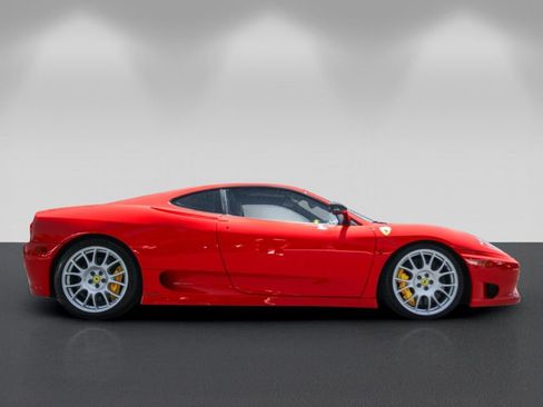 Used 2004 Ferrari 360 Challenge Stradale RWD image 2