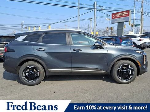 New 2026 Kia Sportage EX image 7