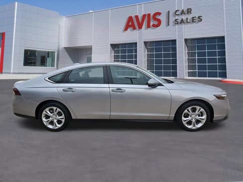 Used 2025 Honda Accord LX image 5