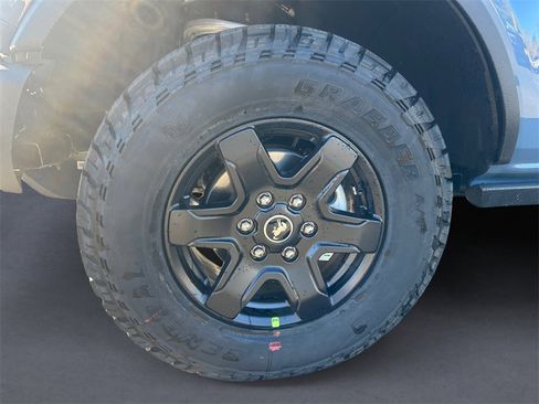 New 2025 Ford Bronco Big Bend w/ Black Diamond Package image 9