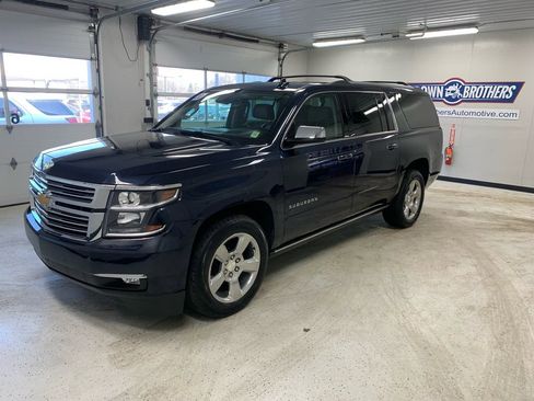 Used 2020 Chevrolet Suburban Premier w/ Max Trailering Package AWD/4WD image 1