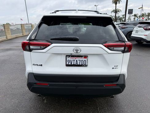 Used 2025 Toyota RAV4 LE image 5