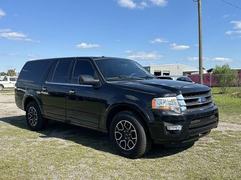 Used 2017 Ford Expedition EL Limited w/ Equipment Group 301A RWD image 5