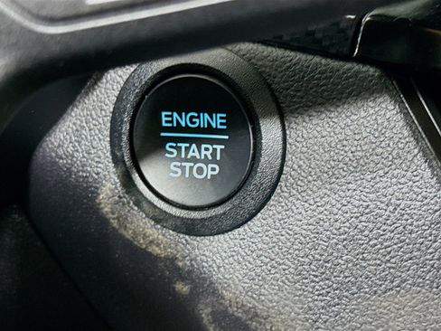 Used 2026 Ford Escape ST-Line image 21