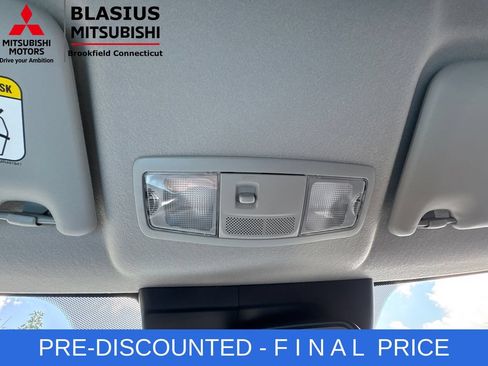 Used 2025 Mitsubishi Outlander Sport ES AWD/4WD image 30