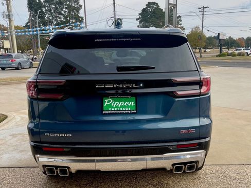 New 2026 GMC Acadia Denali w/ Super Cruise Package image 7