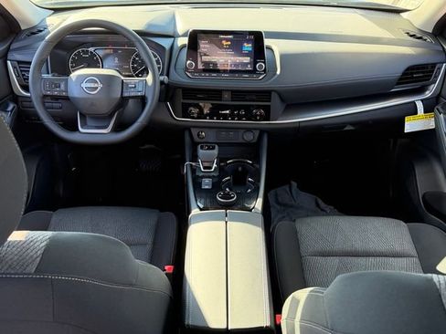 New 2026 Nissan Rogue SV AWD/4WD image 22