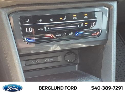 Used 2022 Volkswagen Tiguan SEL R-Line AWD/4WD image 30