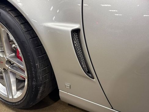 Used 2007 Chevrolet Corvette Z06 w/ Preferred Equipment Group RWD image 55