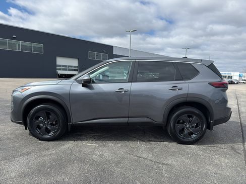New 2026 Nissan Rogue SV AWD/4WD image 6