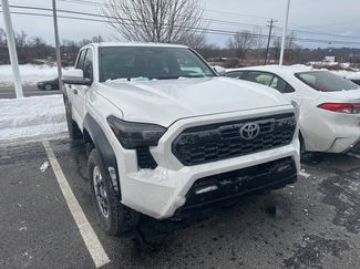 Used 2024 Toyota Tacoma TRD Sport video 1