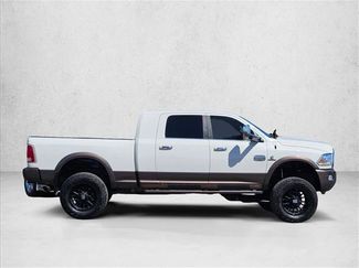 Used 2018 RAM 2500 Longhorn w/ Longhorn Southfork Package AWD/4WD video 4