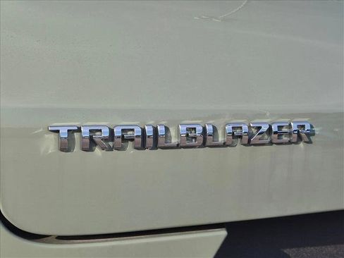 New 2026 Chevrolet TrailBlazer LT FWD image 16