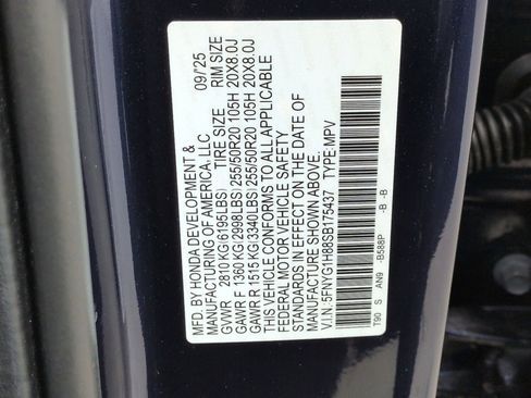 Certified 2025 Honda Pilot Elite image 39