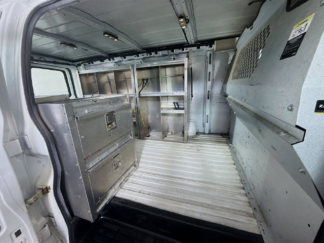 Used 2017 Chevrolet Express 2500 RWD image 21
