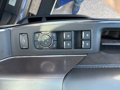 New 2026 Ford F250 Platinum w/ FX4 Off-Road Package image 20