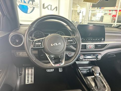 Certified 2023 Kia Forte GT-Line w/ GT-Line Premium Package FWD image 13