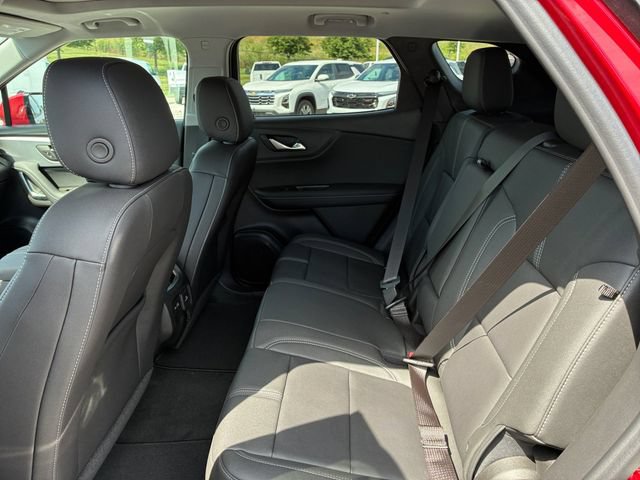 New 2026 Chevrolet Blazer LT w/ Sound & Technology Package AWD/4WD image 17