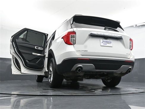 Used 2022 Ford Explorer Limited w/ Equipment Group 301A image 37