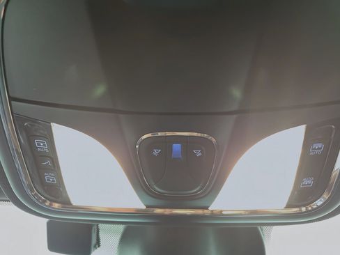 Used 2020 Jeep Cherokee High Altitude image 21