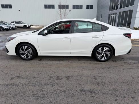 Used 2025 Subaru Legacy Premium image 8