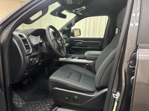 New 2026 RAM 1500 Big Horn AWD/4WD image 14