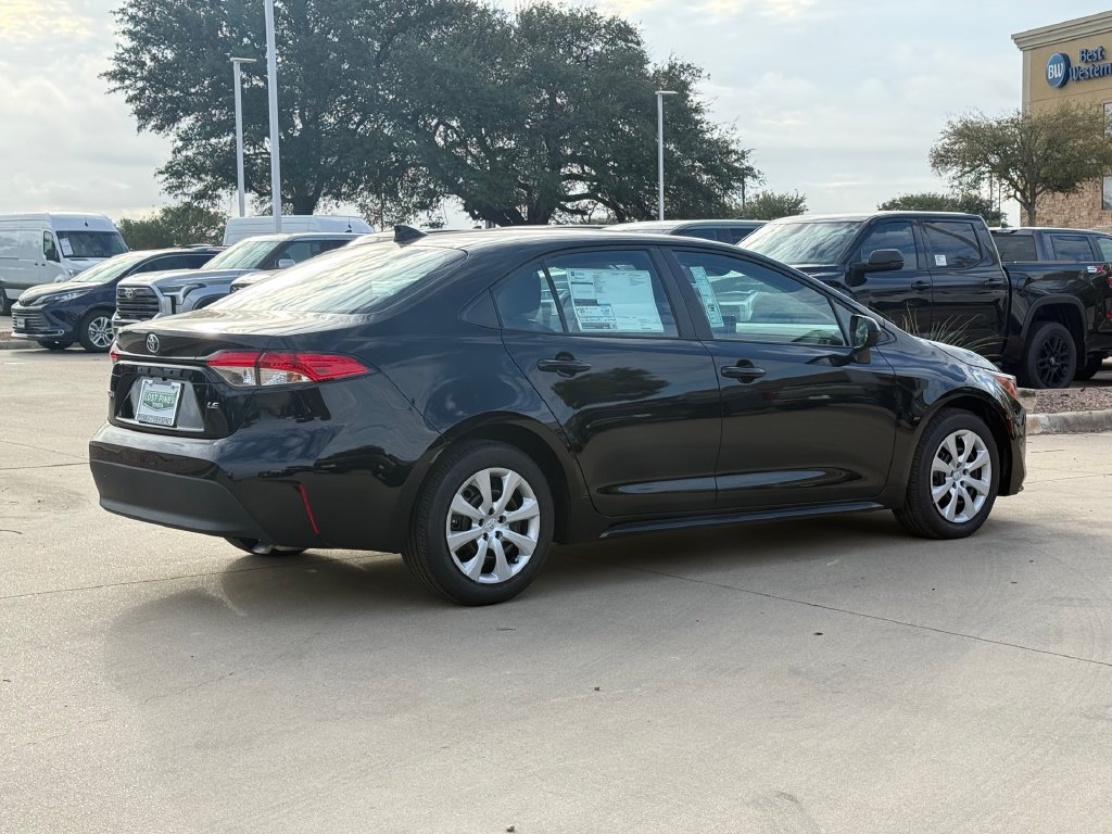 New 2027 Toyota Corolla LE FWD image 4