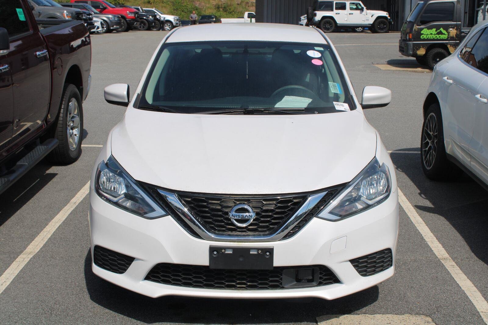 Used 2018 Nissan Sentra SV w/ All Weather Package FWD image 2
