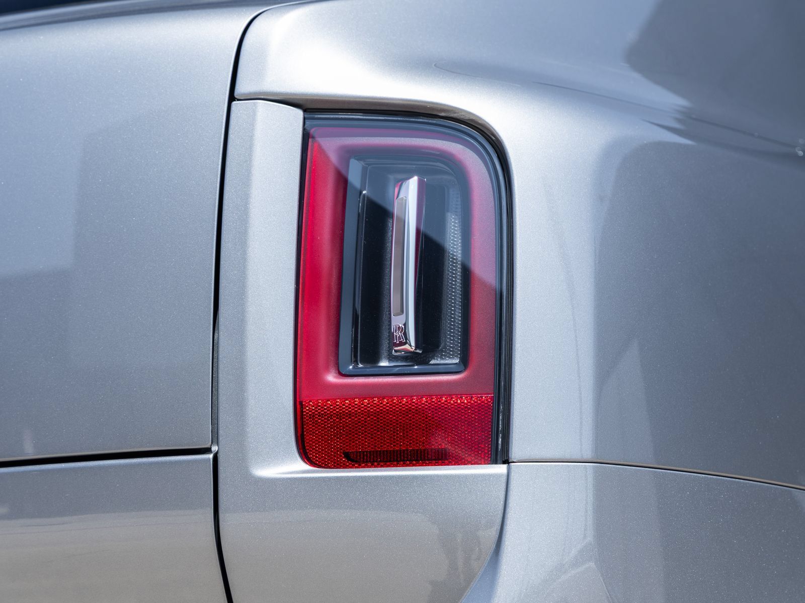 New 2027 Rolls-Royce Cullinan Black Badge AWD/4WD image 14