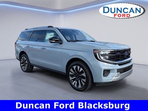 New 2025 Ford Expedition Platinum w/ Driver's Package image 1
