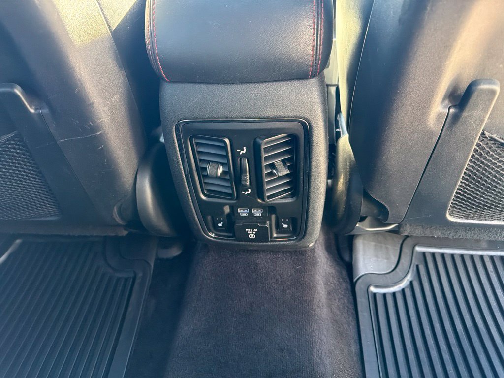 Used 2016 Dodge Durango R/T w/ Technology Group AWD/4WD image 26