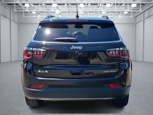 Used 2023 Jeep Compass Limited AWD/4WD image 8