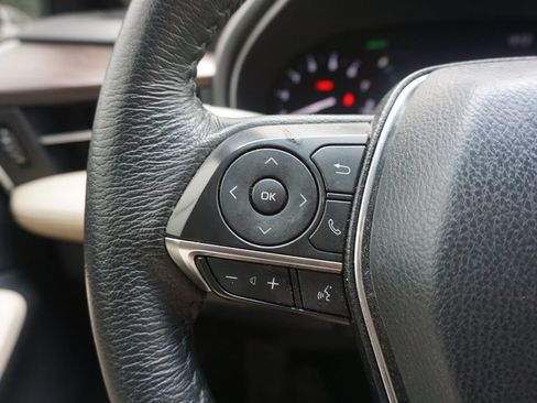 Used 2021 Toyota Avalon XLE FWD image 8