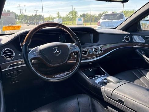 Used 2014 Mercedes-Benz S 550 Sedan image 9