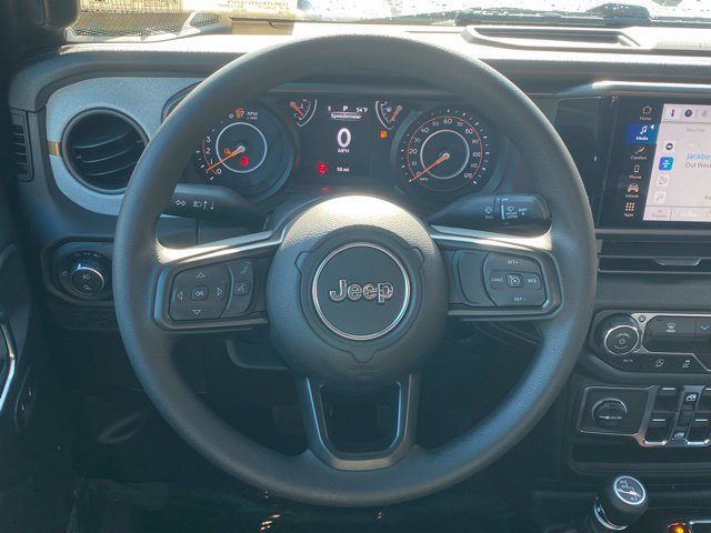 New 2026 Jeep Gladiator Sport AWD/4WD image 36