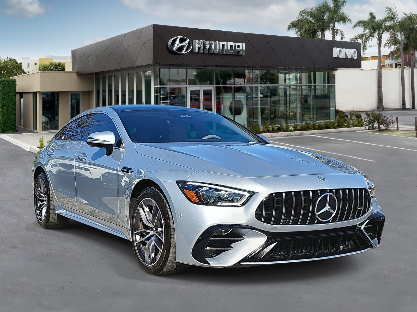 Used 2024 Mercedes-Benz AMG GT 43 image 1