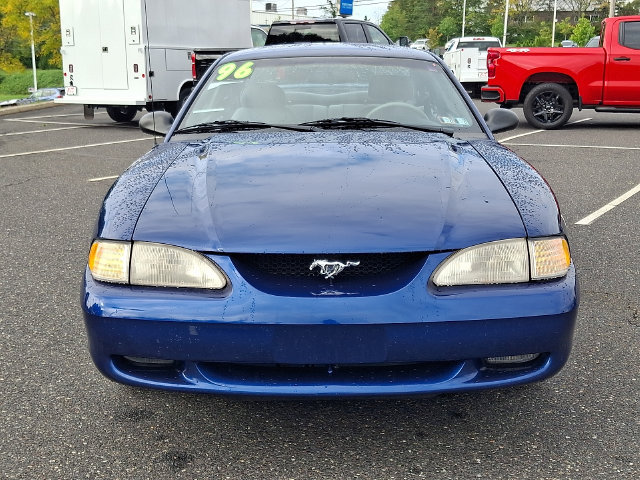 Used 1996 Ford Mustang GT RWD image 2